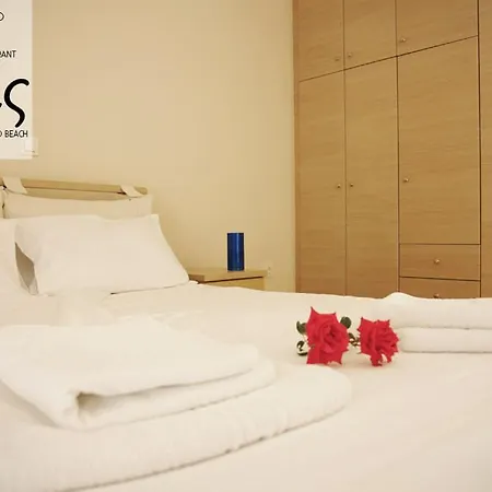 Apartment Exis